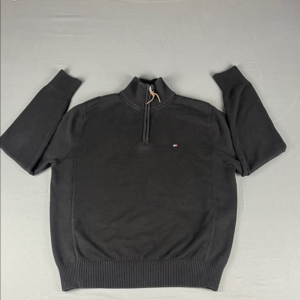 Tommy Hilfiger Men's Large Black 1/4 Zip-Up Sweater